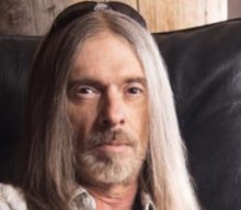 PANTERA’s REX BROWN Shares Throwback Photo With VINNIE PAUL, Says He Is ‘Grateful’ For The Memories