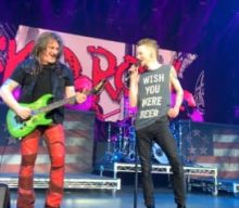 SKID ROW’s DAVE ‘SNAKE’ SABO Praises New Singer ERIK GRÖNWALL: ‘It’s So Exciting To See Where It’s Going’