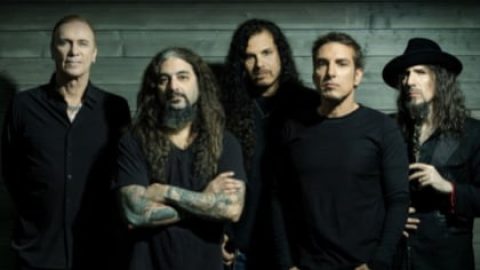 SONS OF APOLLO Singer JEFF SCOTT SOTO Will ‘Dearly’ Miss BILLY SHEEHAN On South American Tour