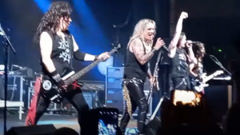 STEEL PANTHER Brings Out WHITESNAKE’s DINO JELUSICK At Zagreb Concert (Video)
