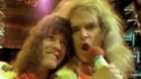 DAVID LEE ROTH Looks Back Nostalgically On His Days In VAN HALEN In New Music Video For ‘Nothing Could Have Stopped Us’