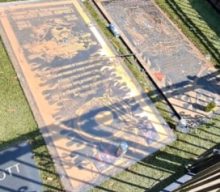 Here Is A July 2022 Video Tour Of Graves Of PANTERA Legends DIMEBAG And VINNIE PAUL