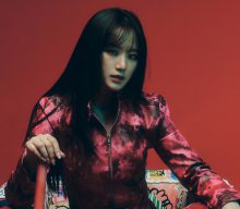 (G)I-DLE’s Shuhua briefly collapses onstage during Mexico City concert