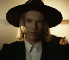‘Stranger Things’ star Jamie Bower shares brooding new single ‘I Am’