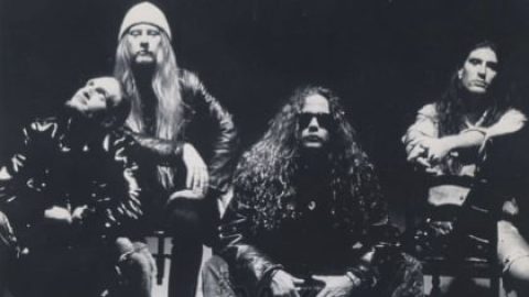 ALICE IN CHAINS Announces ‘Dirt’ 30th-Anniversary Box Set