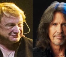 LOU GRAMM On Current FOREIGNER Singer KELLY HANSEN: ‘He Mimics My Style Right Down To The Ad-Libs, And I’m Offended By That’