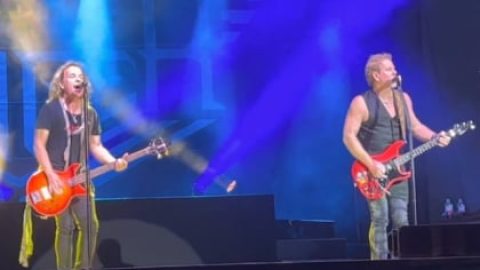 Watch: NIGHT RANGER Performs Cover Of OZZY OSBOURNE’s ‘Crazy Train’ In Wellington, Ohio