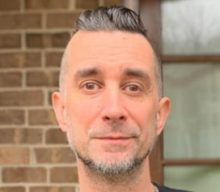 Ex-THE OFFSPRING Drummer PETE PARADA ‘Expected To Be Canceled’ After Going Public With His Refusal To Take COVID-19 Vaccine