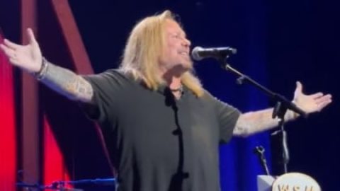 Watch VINCE NEIL Perform At Nashville’s Iconic Venue Grand Ole Opry For First Time