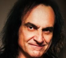 VINNY APPICE Blasts Vocalists Who Lip Sync: ‘That’s Pretty Bad If You Can’t Sing It Live’