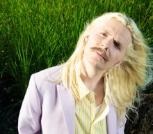 Listen to Jawny’s sunny new break-up single ‘Adios’