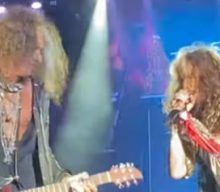 Watch: AEROSMITH Plays 50th-Anniversary Concert At Fenway Park