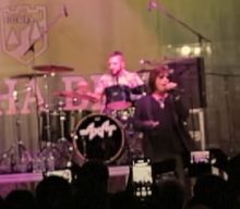 Watch: JOE LYNN TURNER Performs Rock Classics With Bulgarian Rock Band AXAT