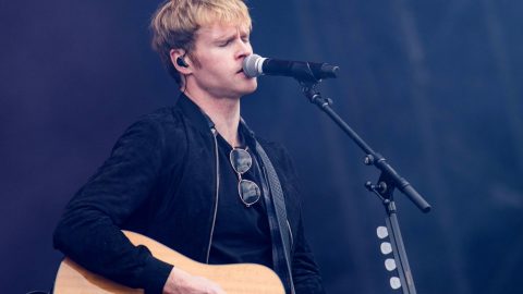 Irish government begins paying 2,000 artists a weekly income