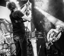METZ and IDLES’ Joe Talbot team up on huge new single ‘Come On Down’