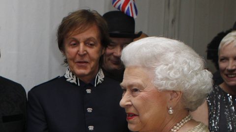 The Queen once watched ‘Twin Peaks’ instead of Paul McCartney live for her birthday