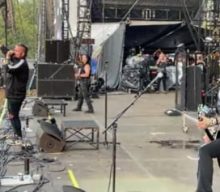 Watch: SALIVA Reunites With Original Singer JOSEY SCOTT At BLUE RIDGE ROCK FESTIVAL