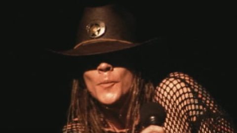 GUNS N’ ROSES Shares ‘Double Talkin’ Jive’ 1992 Live Recording From ‘Use Your Illusion I & II’ Box Set