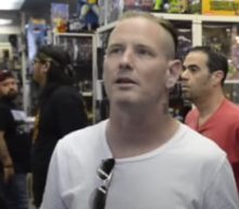 Toy Shopping With SLIPKNOT’s COREY TAYLOR In Phoenix (Video)