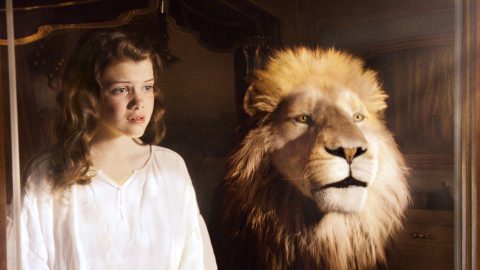 ‘Narnia’ actor with flesh-eating disease praises “exceptional” NHS care