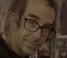 LAMB OF GOD’s RANDY BLYTHE Shares Pre-Show Ritual (Video)