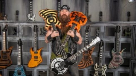 ZAKK WYLDE On Playing DIMEBAG’s Parts On PANTERA Tour: ‘No Matter What I Do, It’s Going To Sound Like Me’