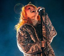 Paramore’s Hayley Williams says she doesn’t “dare” play guitar on stage due to sexist comments