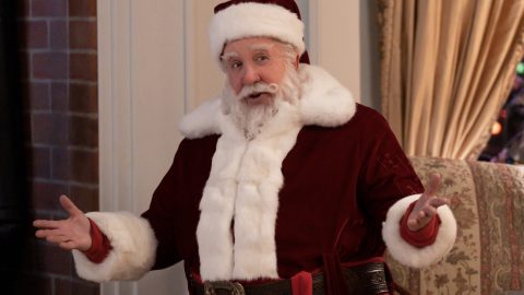 Tim Allen’s ‘Merry Christmas’ joke from ‘The Santa Clauses’ sparks debate