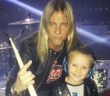 Watch EVANESCENCE Perform With Eight-Year-Old Drummer CALEB HAYES In Glasgow