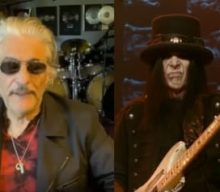 CARMINE APPICE Says MICK MARS’s Lawsuit Against MÖTLEY CRÜE ‘Vindicates’ Him In His Comments About Guitarist’s Departure