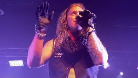 FOZZY’s CHRIS JERICHO Had To ‘Relearn How To Sing’ Following Throat Injury