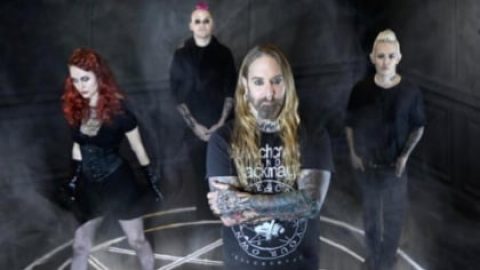 COAL CHAMBER Members Comment On Reunion: We ‘Can’t Wait To Play For All The Fans Who Have Been There For Us’