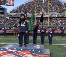 Watch ANTHRAX’s JOEY BELLADONNA Sing U.S. National Anthem Before SEATTLE SEAHAWKS Vs. LAS VEGAS RAIDERS Game