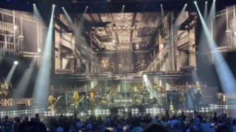 Watch: JUDAS PRIEST Performs With K.K. DOWNING At ROCK AND ROLL HALL OF FAME Induction Ceremony