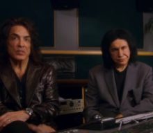 PAUL STANLEY Explains How He Got Over His ‘Issues’ With GENE SIMMONS