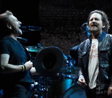 Watch Pearl Jam’s Eddie Vedder cover U2’s ‘Elevation’ at Kennedy Honours