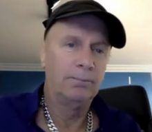 BILLY SHEEHAN On DAVID LEE ROTH: ‘I’m Still Supremely And Forever Grateful For The Break He Gave Me’