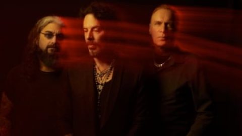 Watch: THE WINERY DOGS’ RICHIE KOTZEN Talks About Writing Process For New Single ‘Xanadu’